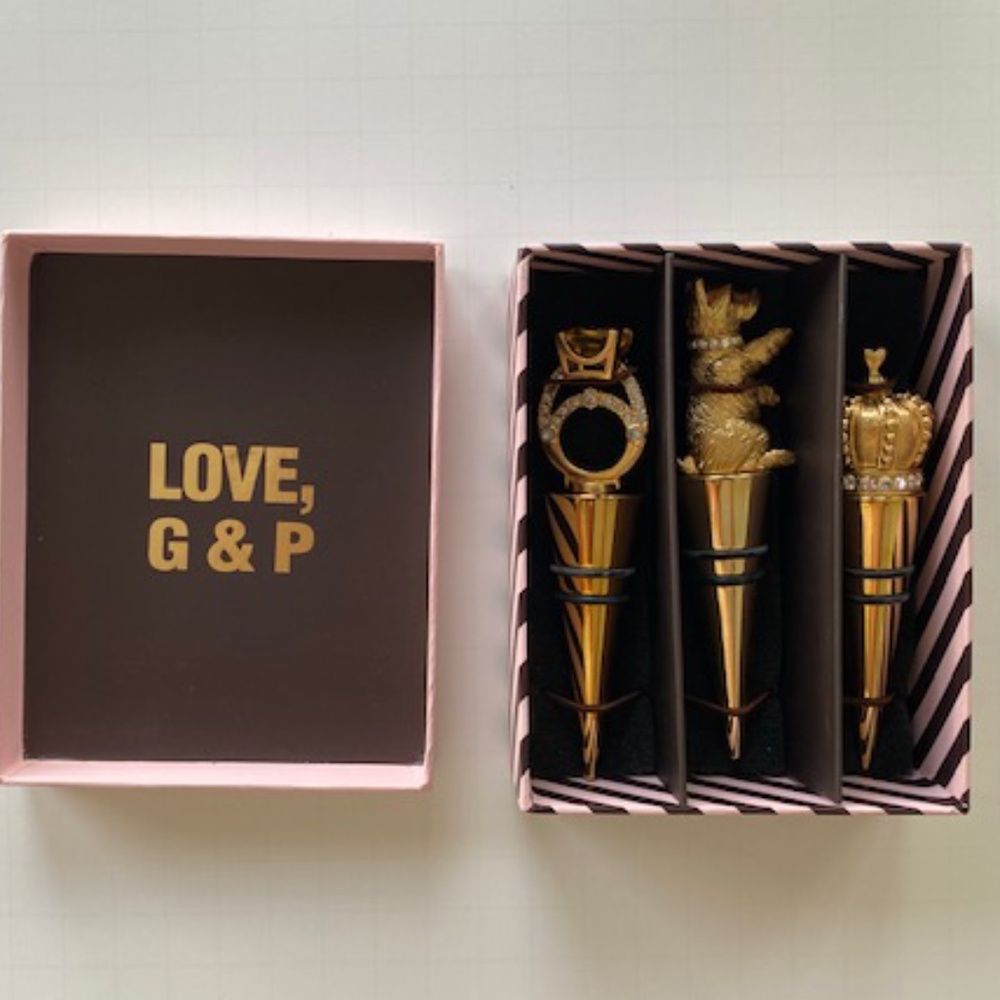 Juicy Couture “Wine Stoppers” Brass & Crystal: NWT ( Rare-Collector item)